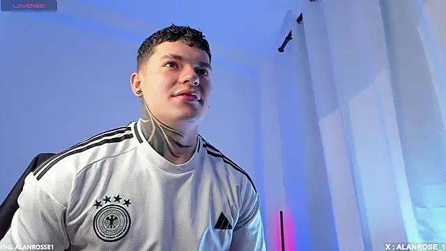 AlanRose01 online show from December 21, 1:51 pm