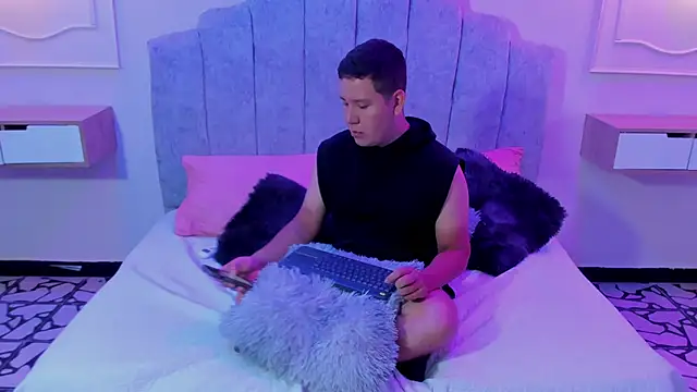 noah chapman online show from October 17, 12:19 pm