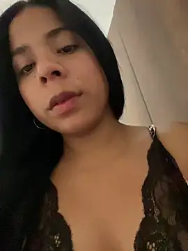 Snapshot of sweety-marcela chatting on March 2, 6:48 pm sweety-marcela online show from March 2, 6:48 pm