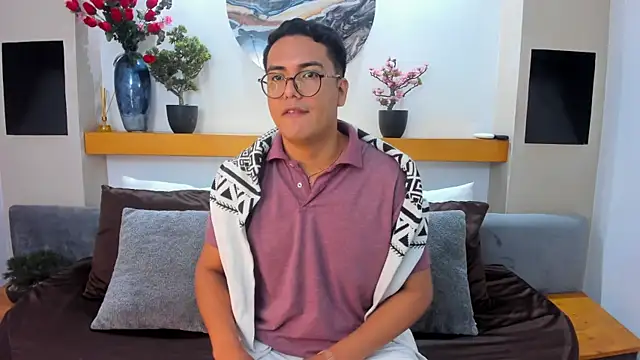 JohnBelRose online show from January 13, 7:19 pm