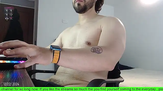 SugaredDigit online show from December 22, 8:25 pm