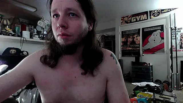 biggerisbetter12 online show from October 31, 7:48 pm