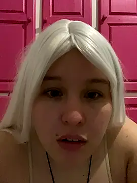 HannahNicoleShenko online show from November 12, 8:26 am