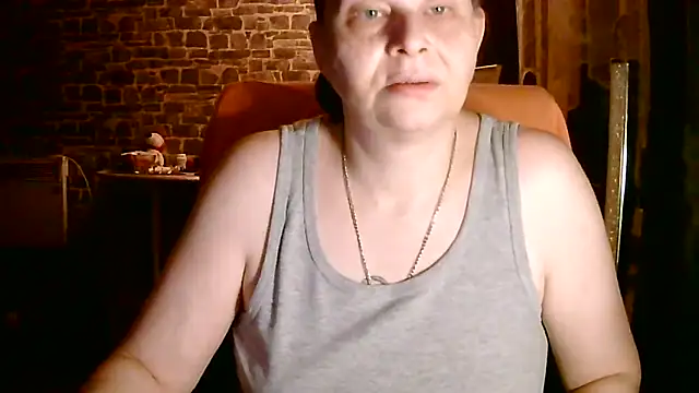 Diamond Bite online show from October 19, 8:53 pm