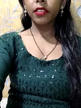 Itz Aisha   online show from March 11, 6:08 am