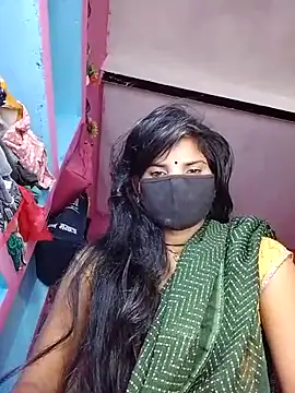Snapshot of Manju_cuty chatting on October 22, 11:15 pm Manju cuty online show from October 22, 11:15 pm