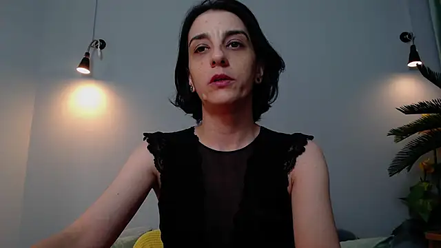 Snapshot of redflagx chatting on October 27, 2:54 pm redflagx online show from October 27, 2:54 pm