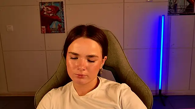 May Bloom online show from October 27, 5:17 pm