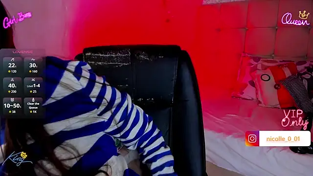 amelia ferrerx online show from January 14, 5:46 am