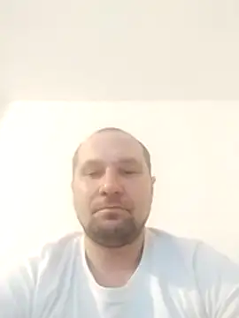 Snapshot of Berghochzugfahrt chatting on November 26, 7:31 am Berghochzugfahrt online show from November 26, 7:31 am