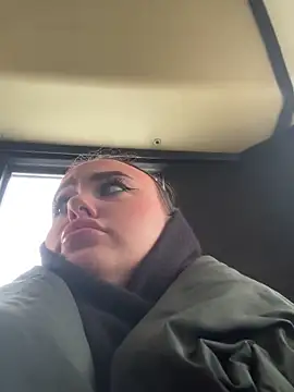 KiraSunshine online show from December 20, 3:46 am