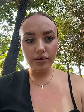 KiraSunshine online show from February 9, 3:54 am