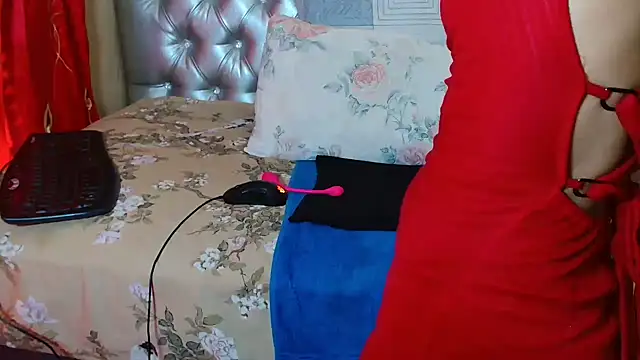 EbonyPexie online show from November 29, 9:45 am