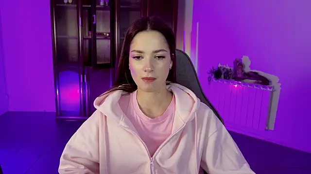 KiraVair online show from December 3, 1:09 pm