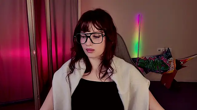 KiraVair online show from April 14, 12:11 pm