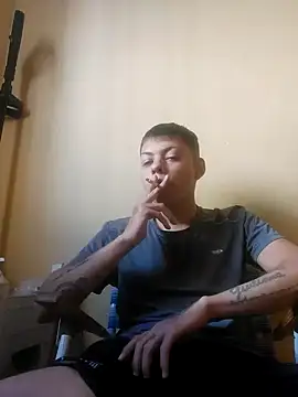 Snapshot of Martinezztlg chatting on October 21, 6:30 pm Martinezztlg online show from October 21, 6:30 pm