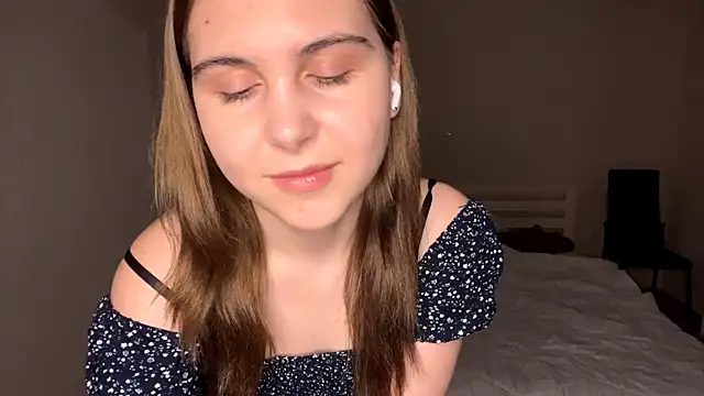 MyraLitterers online show from December 21, 3:41 pm