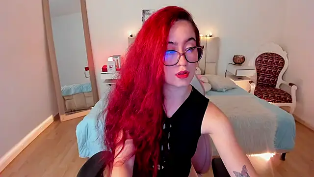 Amaraa couper1 online show from October 19, 3:07 am