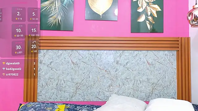 Snapshot of matureahomegirl chatting on February 17, 2:41 am matureahomegirl online show from February 17, 2:41 am