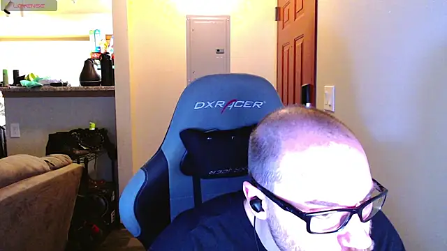 Snapshot of Sin_Lord chatting on December 21, 1:57 am Sin Lord online show from December 21, 1:57 am