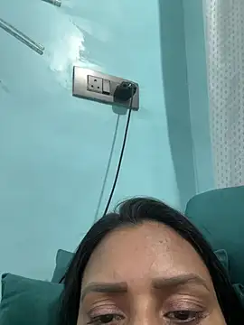 heenashai online show from January 11, 8:25 pm