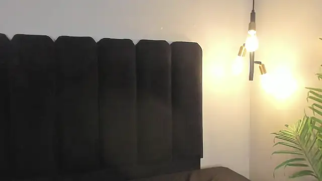 lulu wonder online show from April 7, 10:42 pm