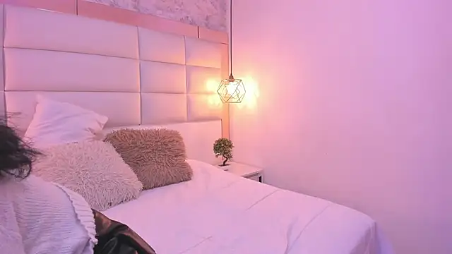 Sofia clk online show from November 11, 3:28 am