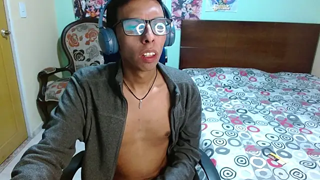 DavTwink3100 online show from November 13, 1:37 am