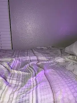 babygirlesme online show from June 25, 5:12 am