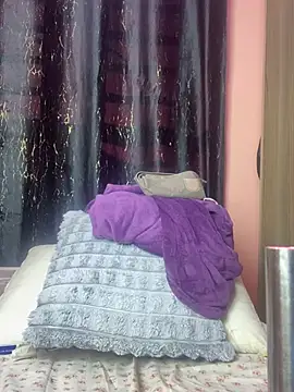 dime213 online show from April 3, 1:53 pm