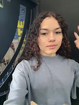 Maddisson quenn05 online show from March 14, 8:14 pm