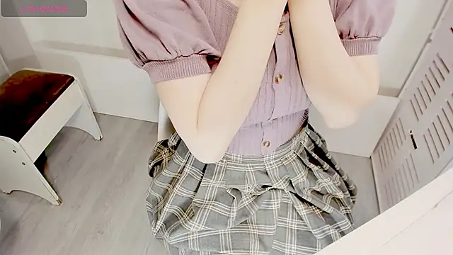 Snapshot of mimi_babyyy chatting on May 30, 1:19 pm mimi babyyy online show from May 30, 1:19 pm