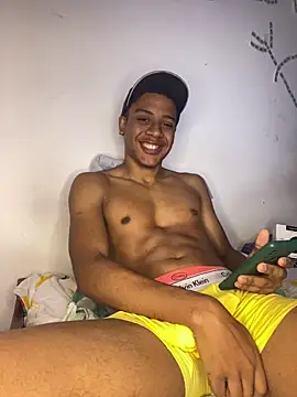 liam Brooks9 online show from December 15, 12:53 pm