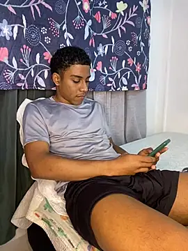 liam Brooks9 online show from January 15, 10:02 pm