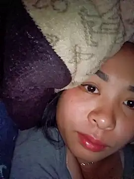 Squirrel-Pear online show from November 3, 11:04 pm