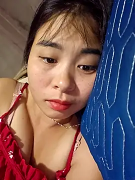 Squirrel-Pear online show from December 2, 10:05 pm