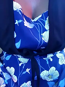 Snapshot of shakunthala96 chatting on November 4, 1:16 am shakunthala96 online show from November 4, 1:16 am