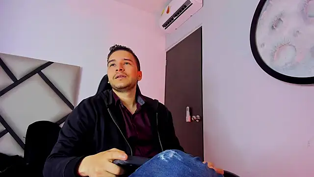 mike 257 online show from October 24, 11:50 am