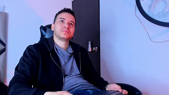 mike 257 online show from November 6, 11:44 am