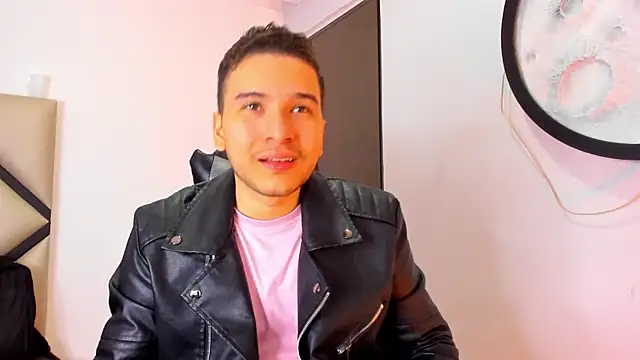 mike 257 online show from November 8, 11:43 am