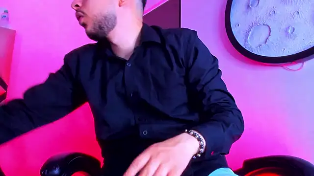 mike 257 online show from March 26, 11:49 am