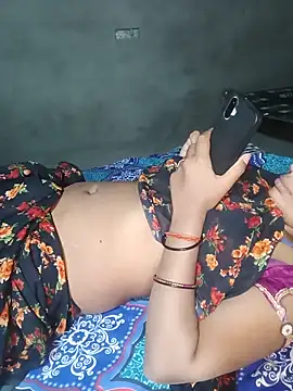 Hot cauple indian online show from May 23, 4:50 am