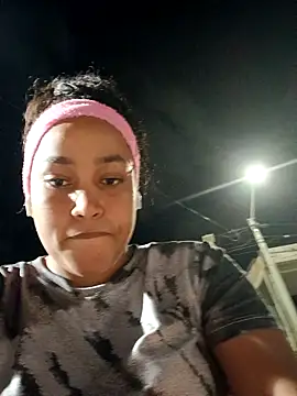 NahomiWalker  online show from November 5, 11:27 pm