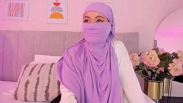 fatiima  online show from October 21, 7:14 pm