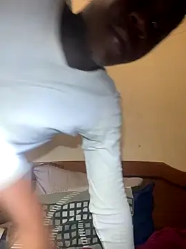 maloya267 online show from December 14, 10:58 pm