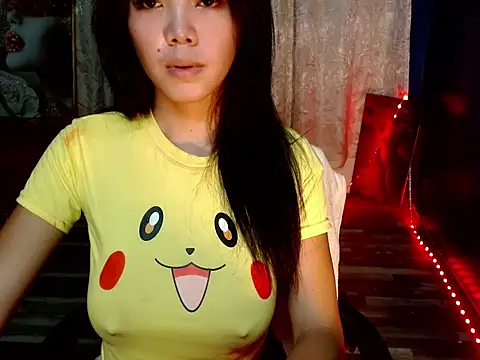 pretty petite asian143 online show from April 20, 4:54 pm