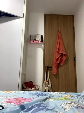 violeta365 online show from October 20, 12:00 am