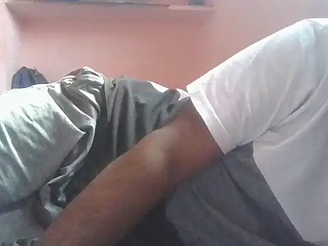 Indianteluguindian online show from February 2, 9:41 am