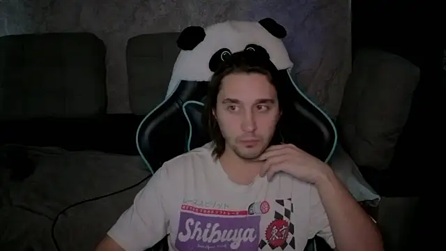 Pohyi  online show from March 3, 4:07 am