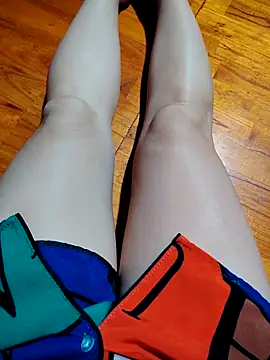 Mina-02 online show from March 27, 1:33 pm